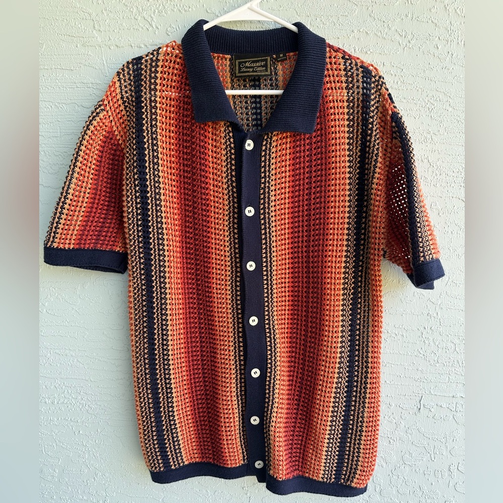 Massive luxury brand men’s crochet open knit button down cotton shirt size M